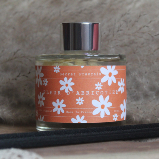 Diffuseur de parfum senteur fleur d'abricotier fabriqué à la main en France