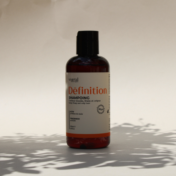 Shampoing Définition – Cheveux Bouclés POUR LES CHEVEUX BOUCLÉS, FRISÉS ET CRÉPUS