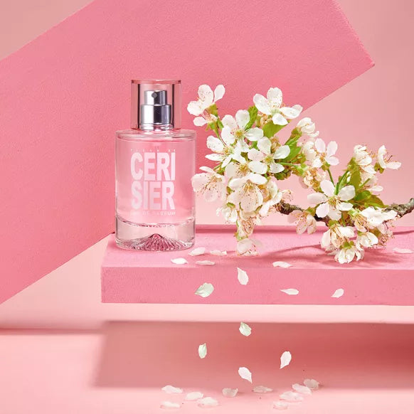 Eau de parfum senteur Fleur de Cerisier de la marque Solinotes