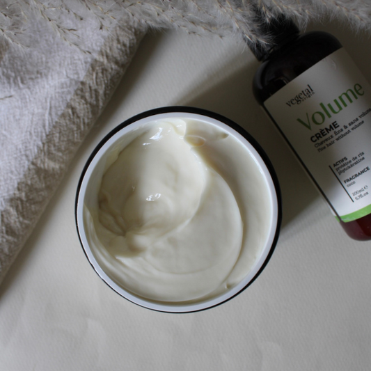 Masque Volume pour les cheveux fins & sans volume de la marque Vegetal Origin