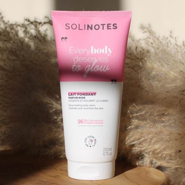 Lait corps à la rose de la marque Solinotes