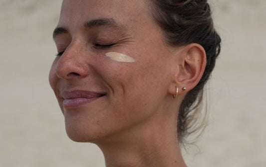 Comment intégrer facilement la crème solaire dans votre routine quotidienne ?