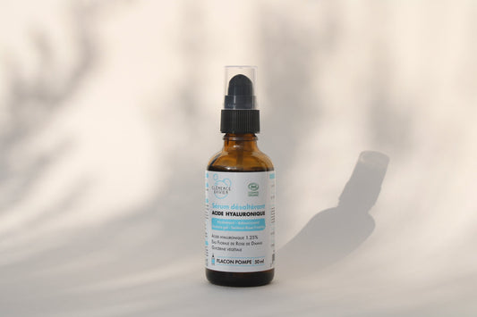 Le sérum à l’acide hyaluronique : le secret d’une peau hydratée, repulpée et éclatante