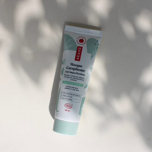 Masque anti imperfections à l'arbre à thé bio de la marque Akane