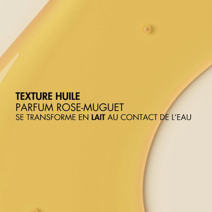 Une huile démaquillante qui élimine efficacement le maquillage, même waterproof, et se transforme en lait au contact de l’eau pour un rinçage facile, sans film gras.