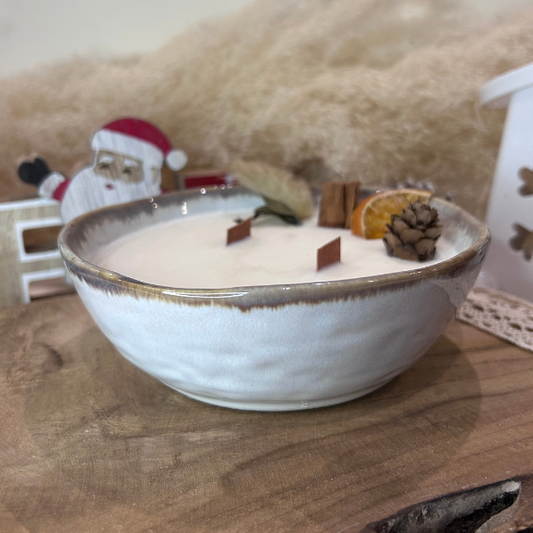 Bougie parfumée Jupiter fabriqué à la main par Maison Pauline