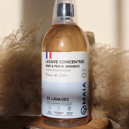 Lessive concentrée pour bébé & peaux sensibles parfum fleur de coton de la marque Maia Home