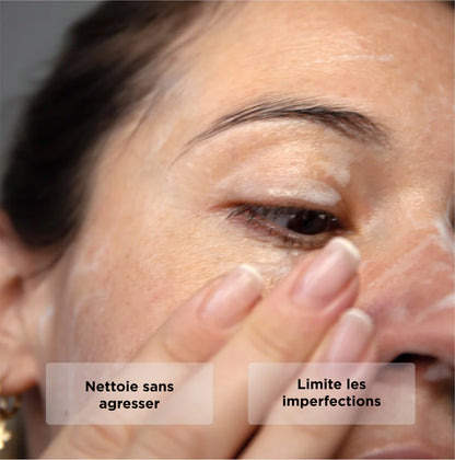 Le nettoyant qui purifie la peau tout en douceur