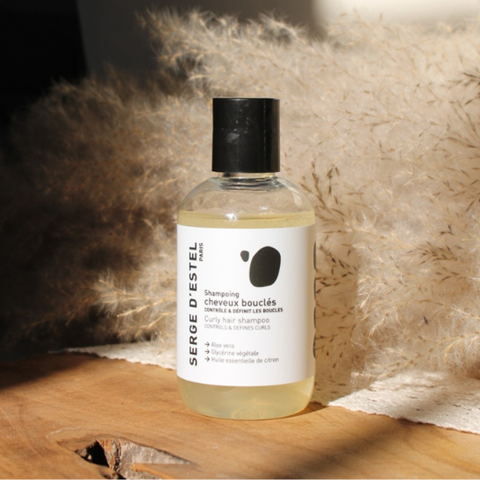 Shampoing cheveux bouclés de la marque Serge d'Estel
