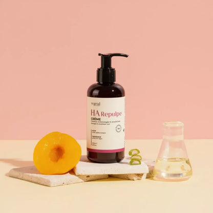 Créme HA Repulpe pour les cheveux endommagés et sensibilisés grâce à de l'acide hyaluronique de la marque Vegetal Origin